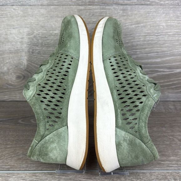 Dansko Charlie Sage Green Leather Women’s Sz 7.5-8/EU 38 Perforated Lace Sneaker - Picture 10 of 10
